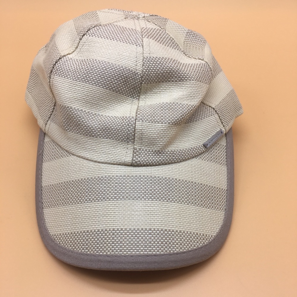 BCBG MAXAZRIA Summer Cap